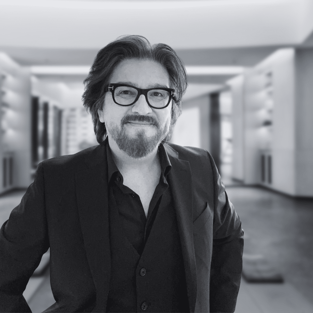 AkinDuyarPortraitBW-BG